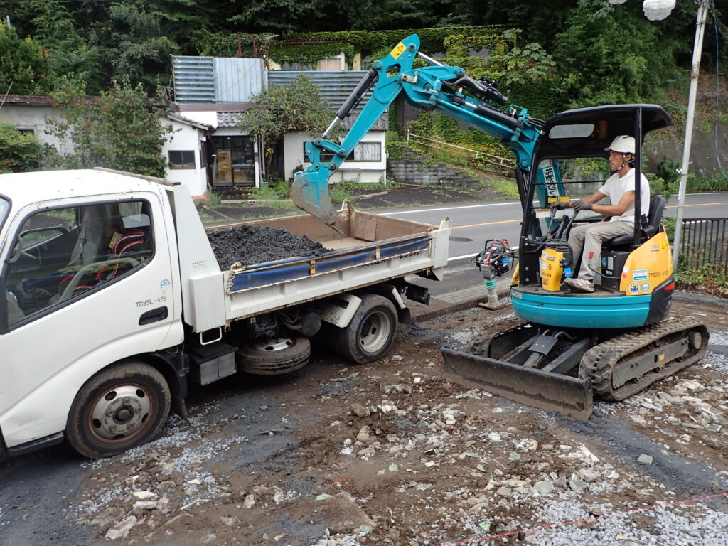 駐車場整備